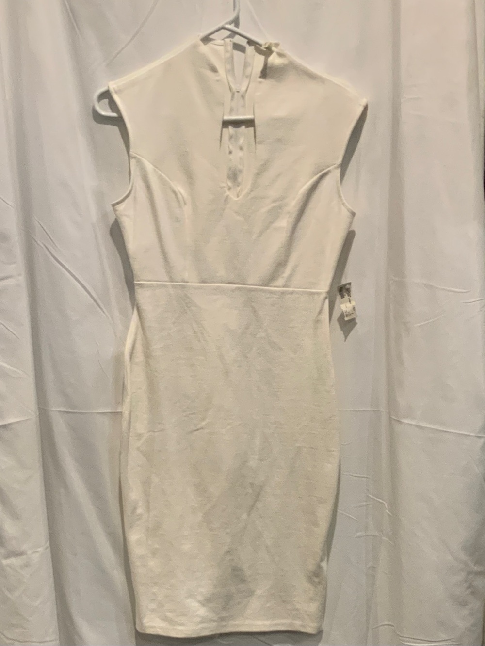 Cap-Sleeve Cream Sheath Mini Dress with Keyhole Back